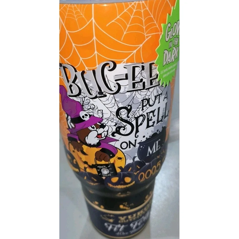 Buc-ees YOU PUT A SPELL ON ME 2025 Halloween GLOW IN DARK 40oz Yukon Tumbler NWT